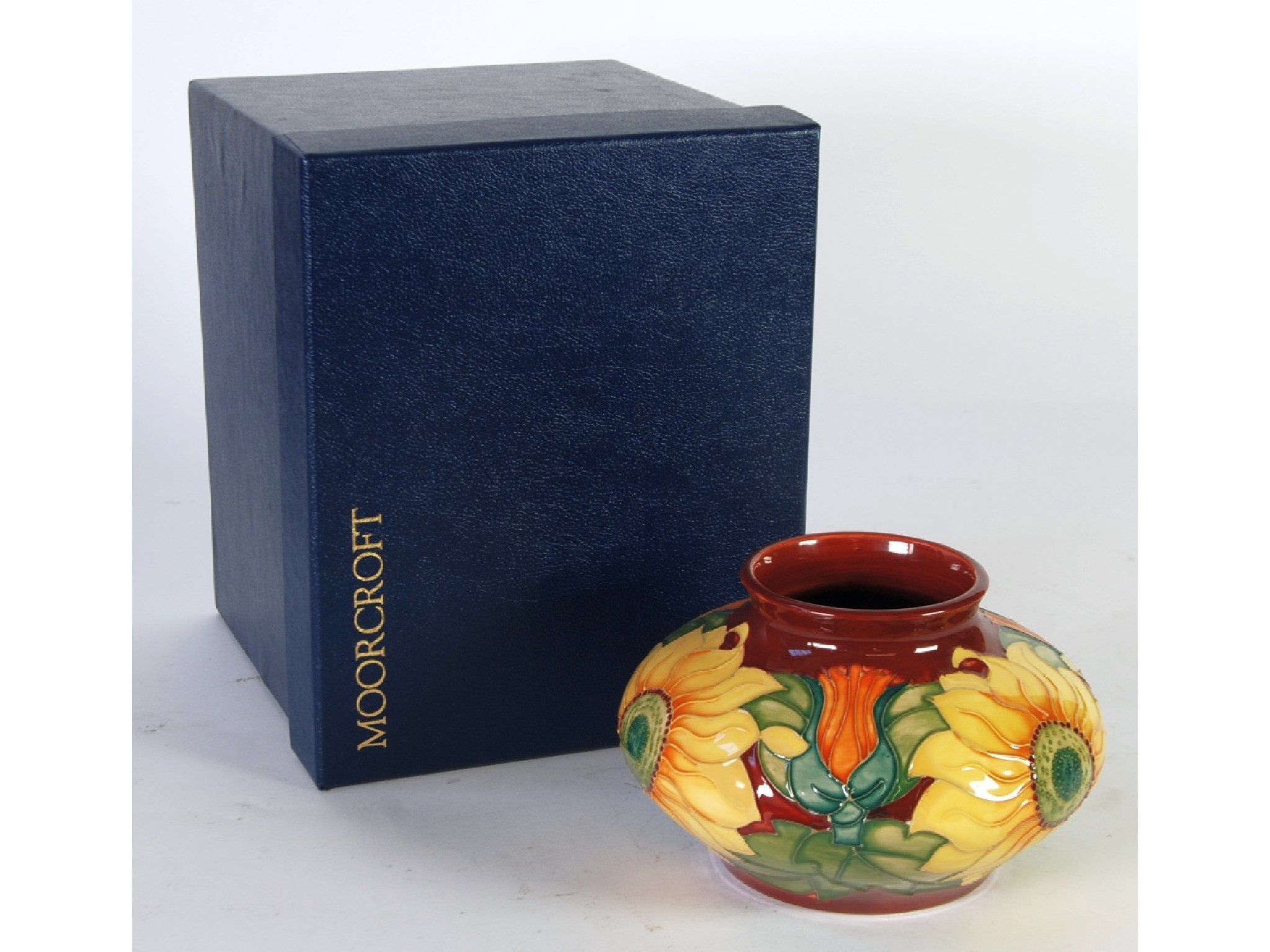 Appraisal: A MODERN MOORCROFT INCA PATTERN TUBE LINED POTTERY VASE squat