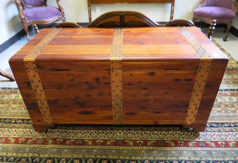 Appraisal: LIFT-TOP CEDAR BLANKET CHEST American mid- th century with copper