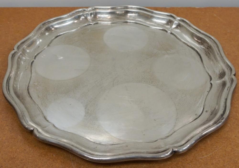 Appraisal: English Sterling Silver Presentation Tray Birmingham ozt