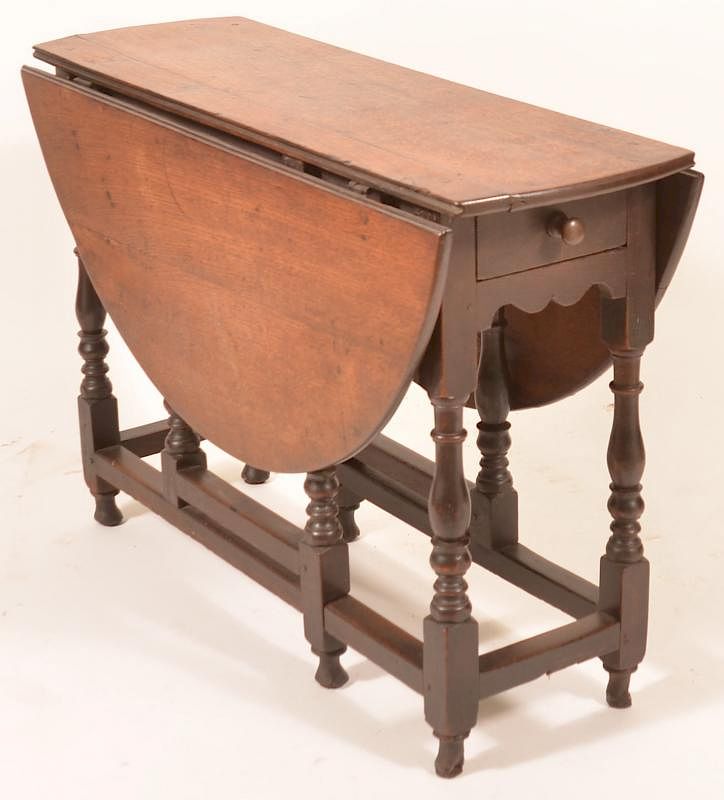 Appraisal: English Q A Chestnut Drop-leaf Gate-leg Table English Queen Anne