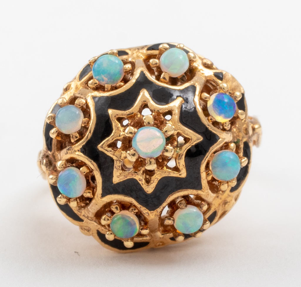 Appraisal: VINTAGE K YELLOW GOLD OPAL ENAMEL DOME RING Vintage K