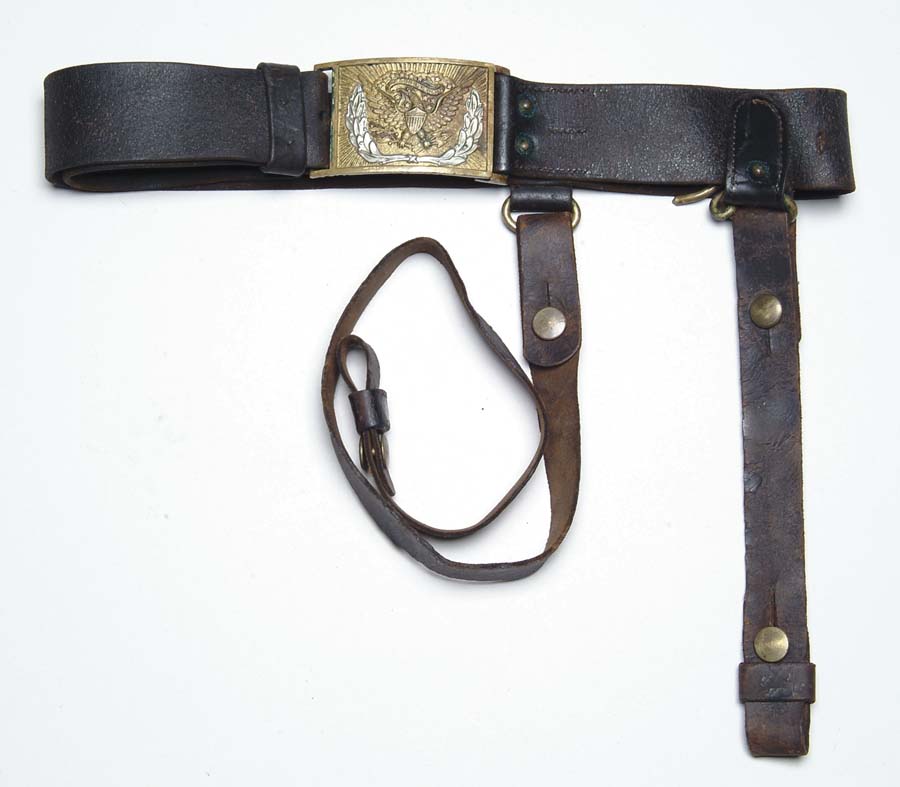 Appraisal: CIVIL WAR MODEL SWORD BELT This is a nice example