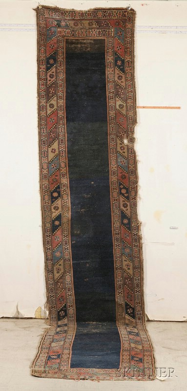 Appraisal: Northwest Persian Runner th century ft x ft