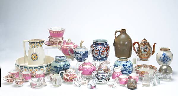 Appraisal: A miscellaneous grouping of ceramics and glass th th th