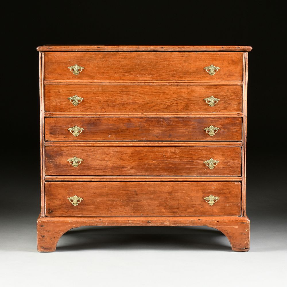 Appraisal: AN ANTIQUE AMERICAN PINE BLANKET CHEST WITH DRAWERS POSSIBLY LATE