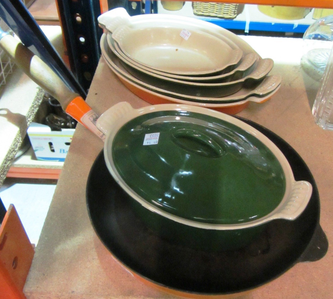 Appraisal: A small quantity of Le Creuset cookware