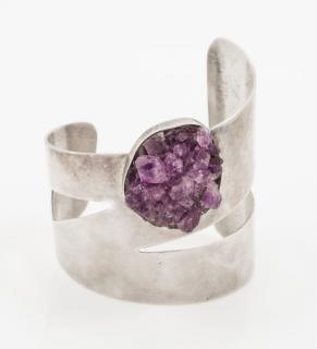 Appraisal: A Modernist Sterling Silver and Amethyst Cuff Bracelet Circa dwts