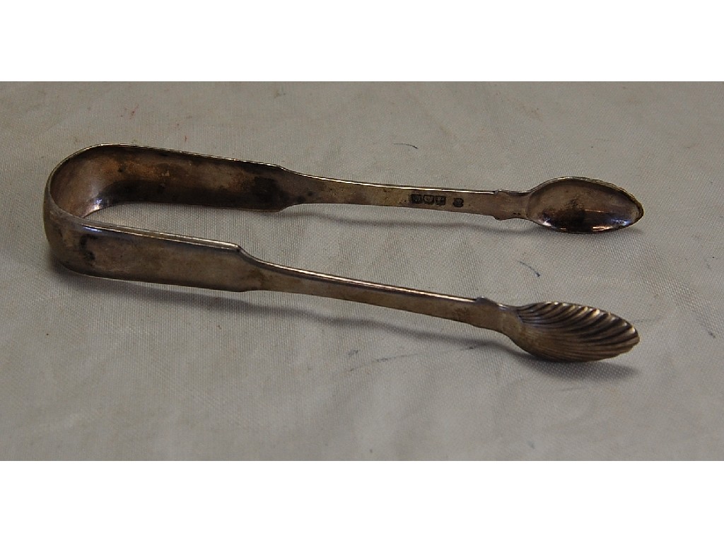 Appraisal: Pair of silver shell bowl sugar tongs Edinburgh approx ozs