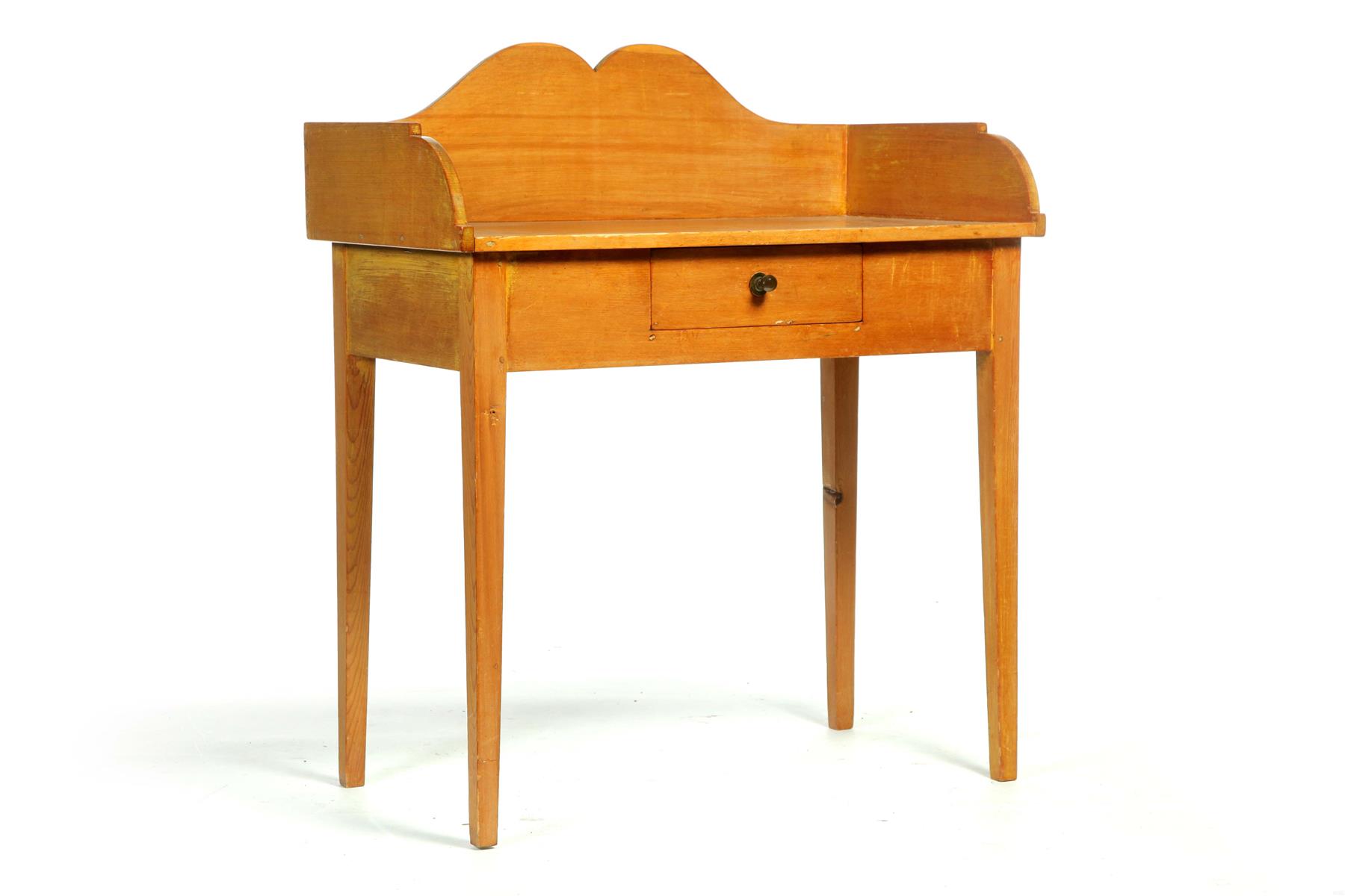 Appraisal: COUNTRY PINE ONE-DRAWER WASHSTAND High scalloped dovetailed gallery dovetailed drawer