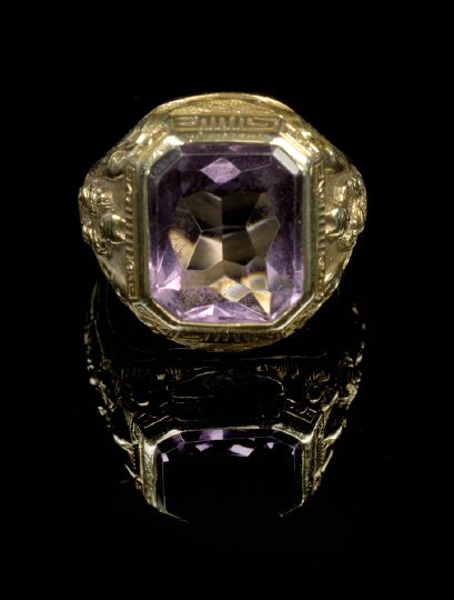 Appraisal: Unusual Fourteen-Karat Yellow Gold and Amethyst Gentleman's Ring composed of