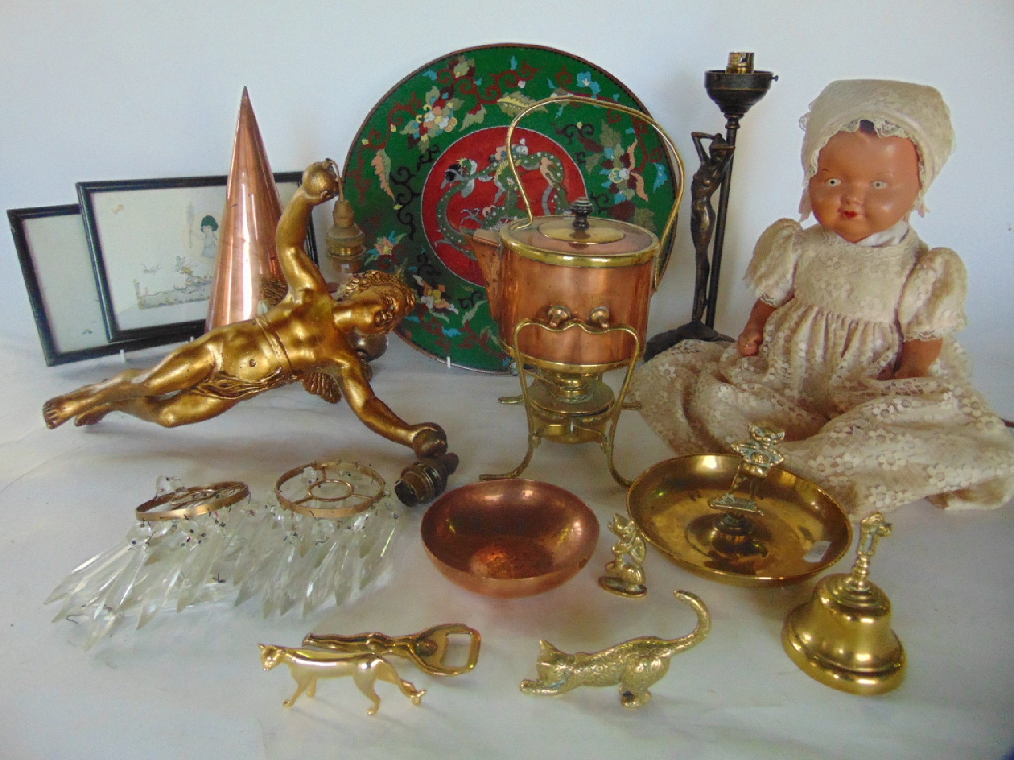 Appraisal: Assorted metal wares to include a good quality brass banded