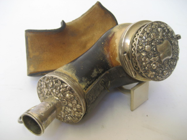 Appraisal: AN EARLY VICTORIAN MEERSCHAUM PIPE maker possibly Benjamin Barling London