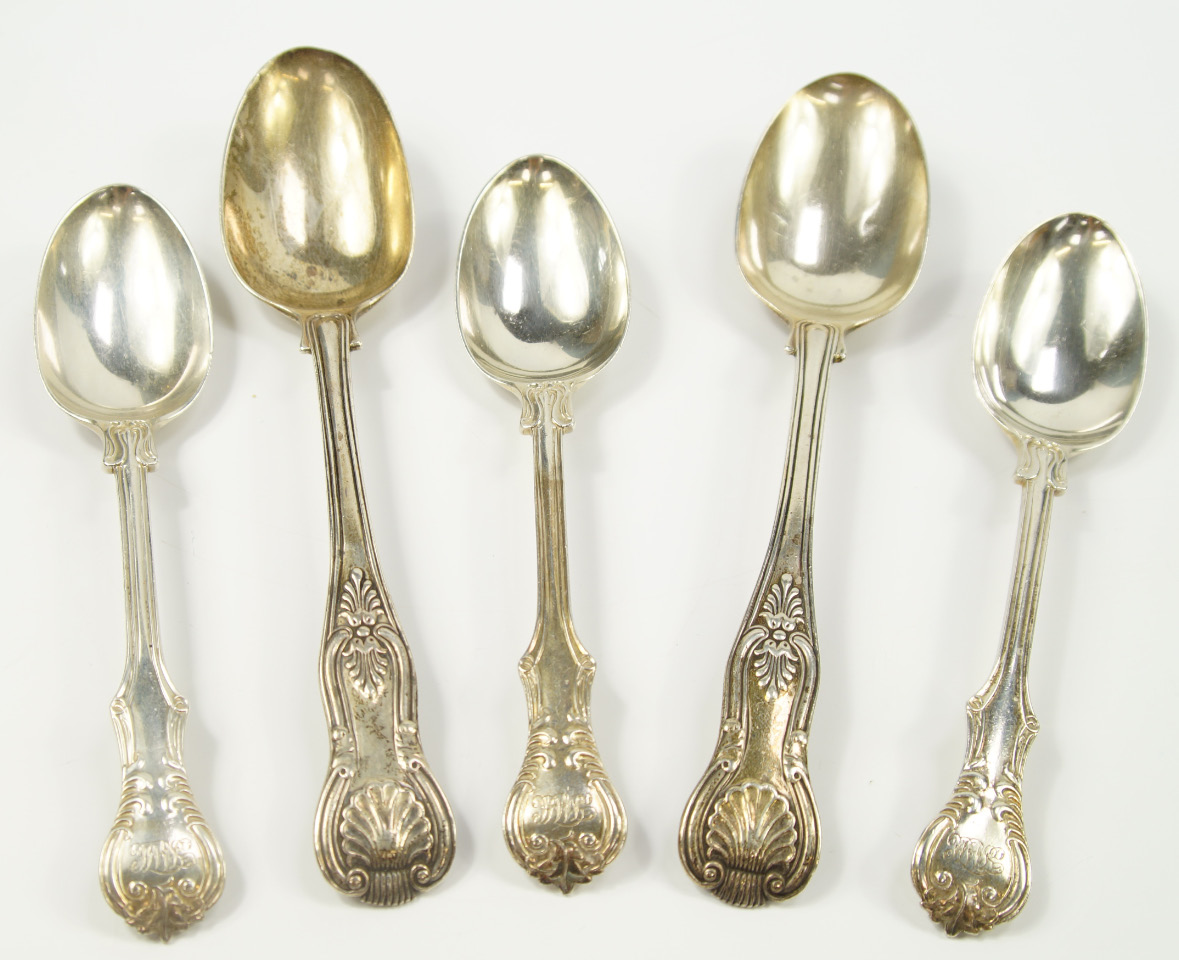 Appraisal: A pair of Victorian Kings pattern table spoons Chawner Co