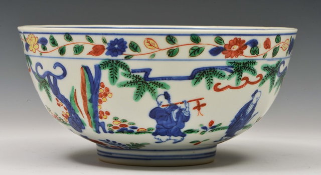 Appraisal: A CHINESE WUCAI DECORATED BOWL figures in a garden scene