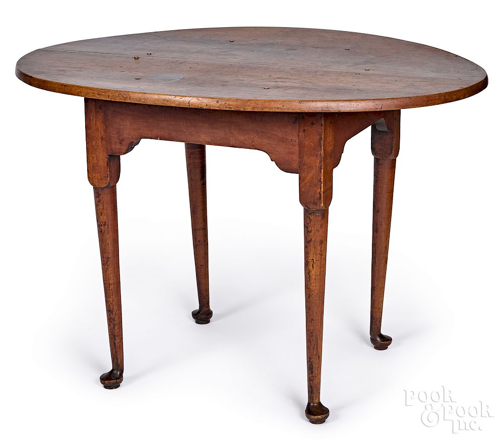 Appraisal: New England Queen Anne maple tavern table New England Queen