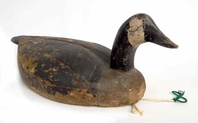 Appraisal: Ward Brothers painted goose decoy '' Length '' Ht