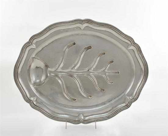 Appraisal: Vigueras sterling well-and-tree platter shaped oval form raised on lobed