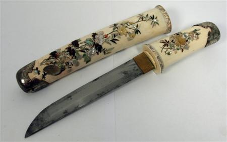 Appraisal: JAPANESE SHIBAYAMA TANTO AND SCABBARD MEIJI PERIOD with white metal