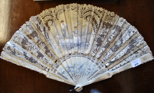 Appraisal: th century Belgian Brussels lace fan with pierced mother-of-pearl sticks