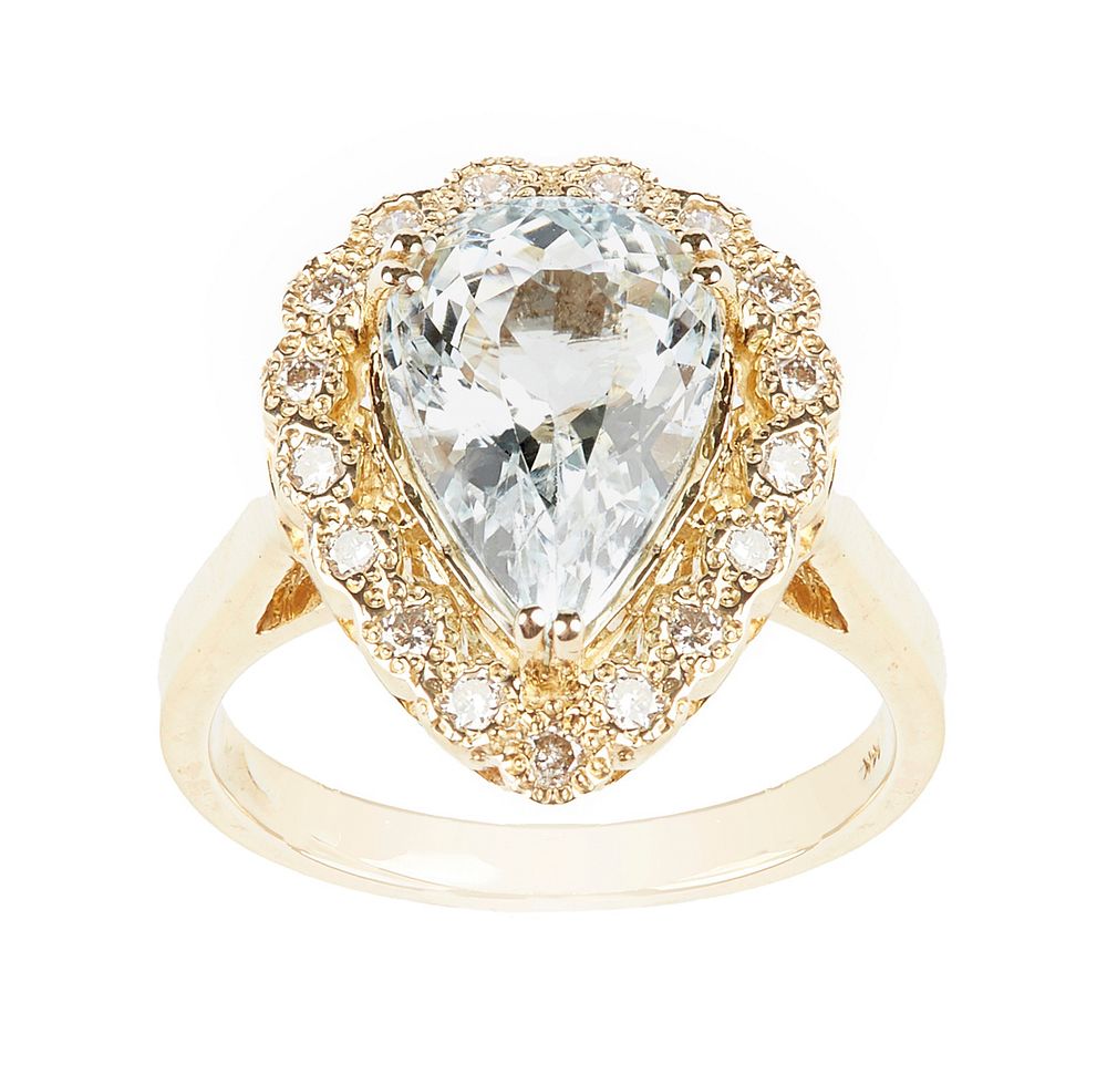 Appraisal: Aquamarine and Diamond Ring w K Gold Band Aquamarine and