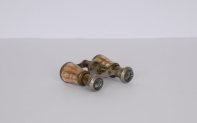 Appraisal: A pair of early th Century mother of pearl Chevalier