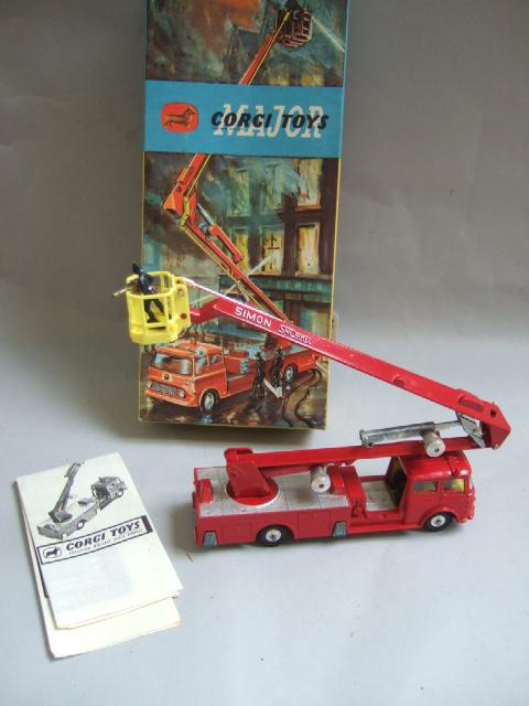 Appraisal: A Corgi Simon Snorkel fire engine boxed