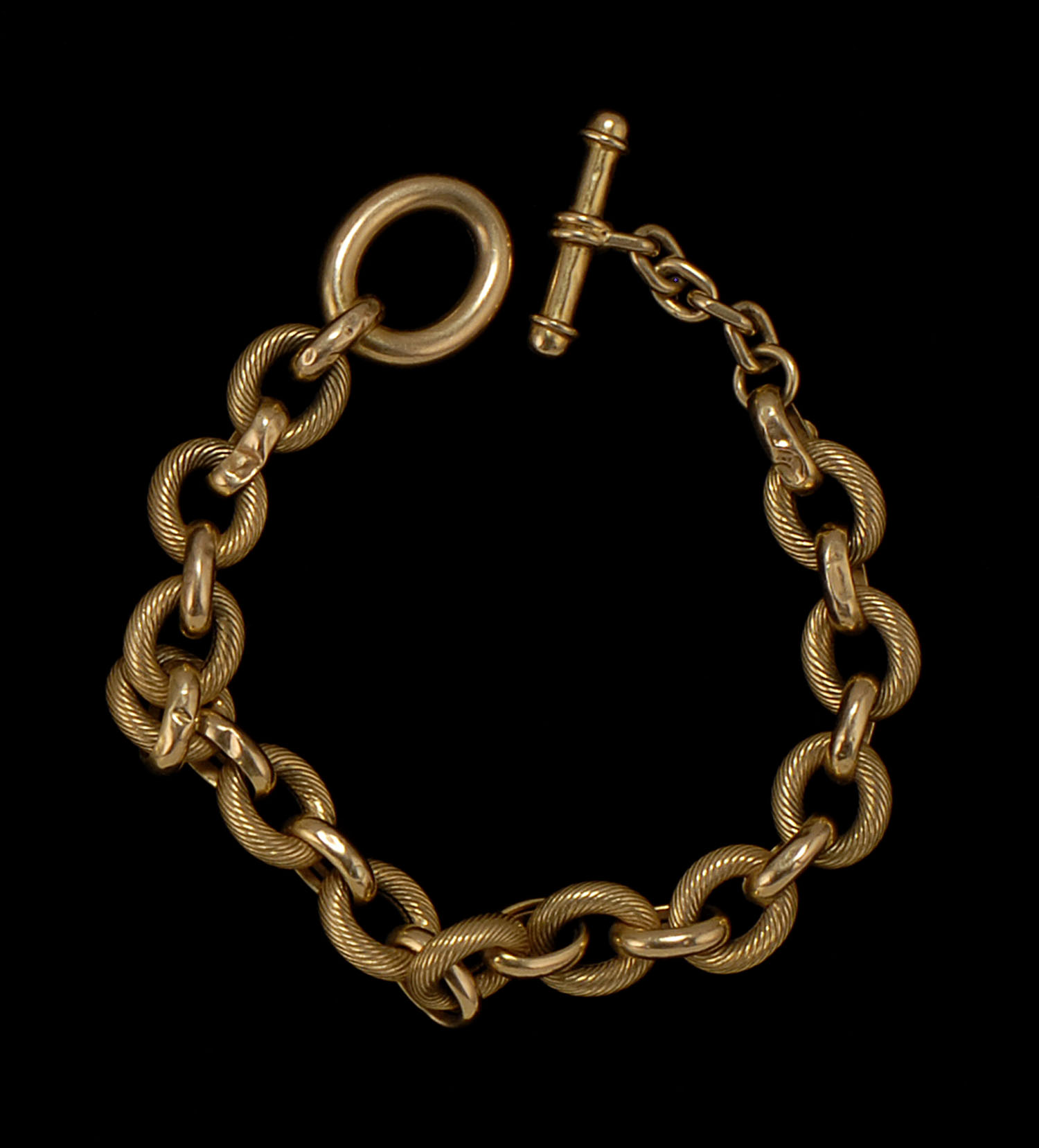 Appraisal: KT YELLOW GOLD CHAIN-LINK BRACELET Length Approx dwt ConditionSome minor