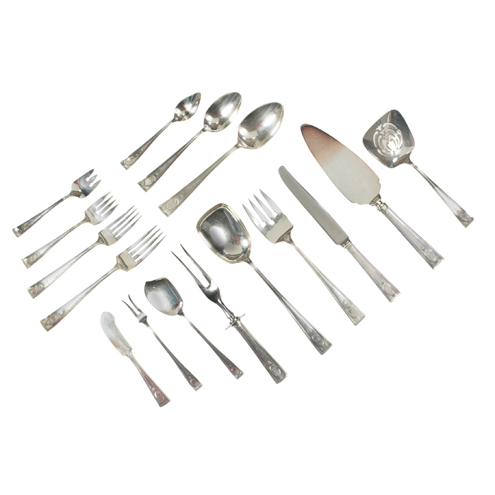 Appraisal: R Wallace and Sons silverware Carthage pattern in hammered sterlingsilver