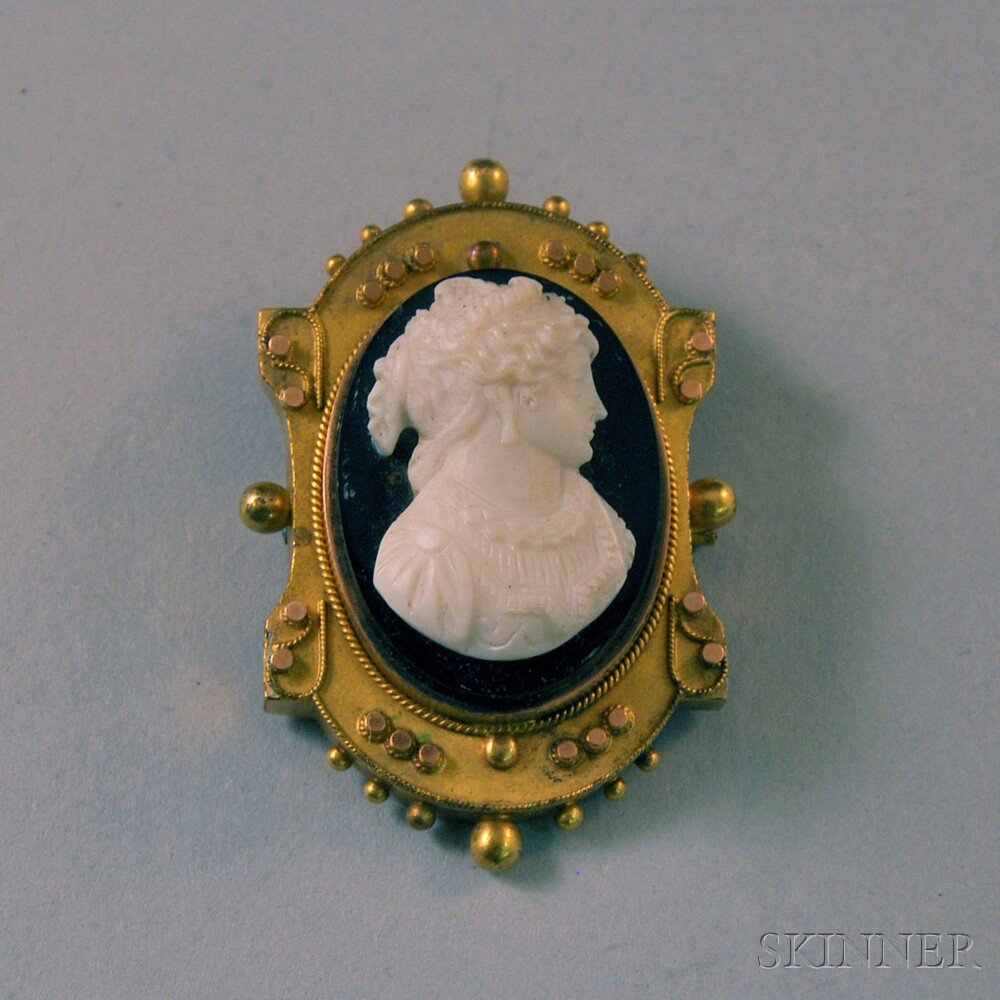 Appraisal: Victorian Gilt and Onyx Cameo Pendant Brooch the gilt cameo