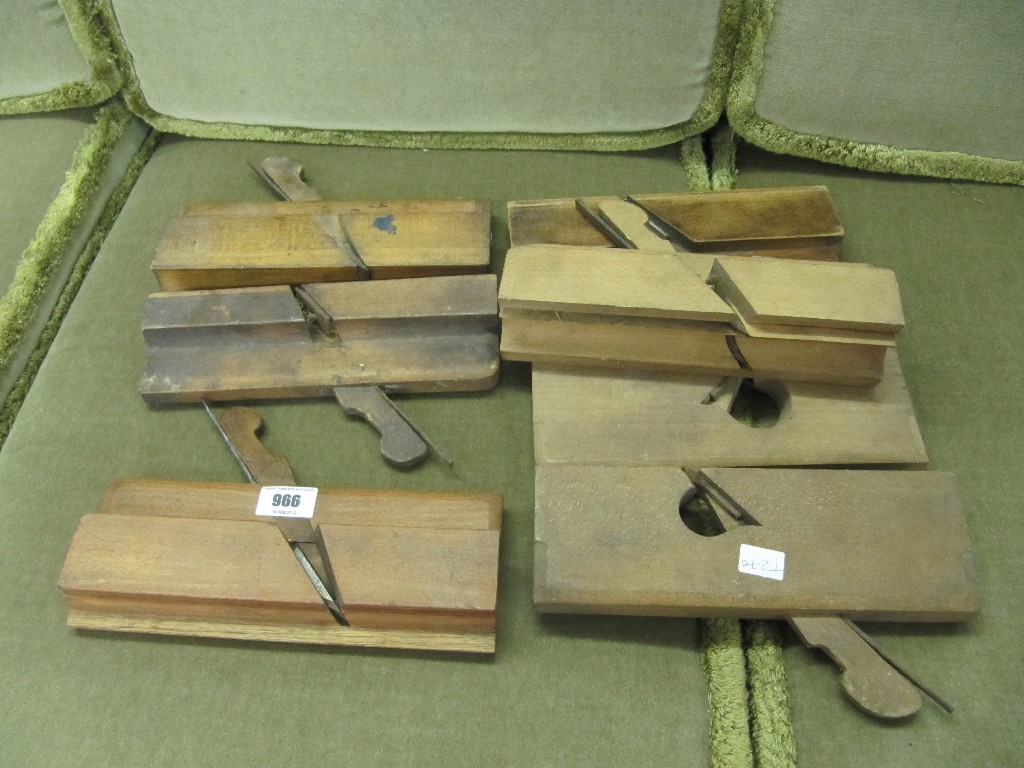 Appraisal: Seven assorted wood working planes