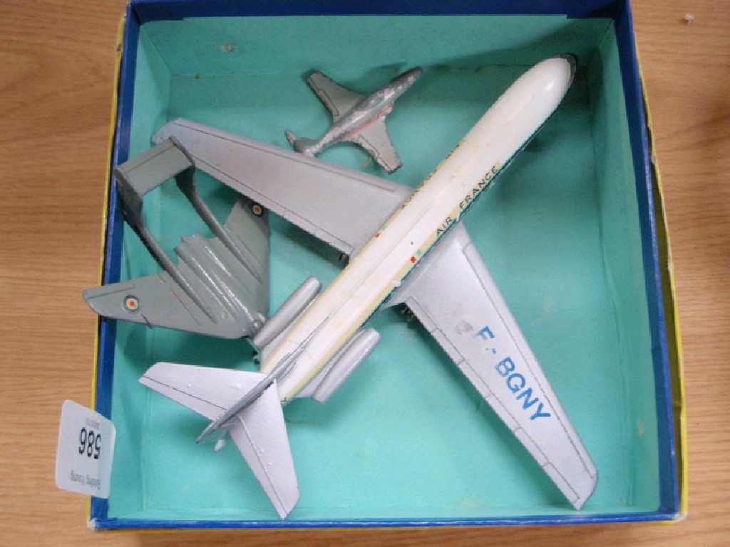 Appraisal: A Dinky Super Toys Caravelle SE airliner boxed Shooting Star