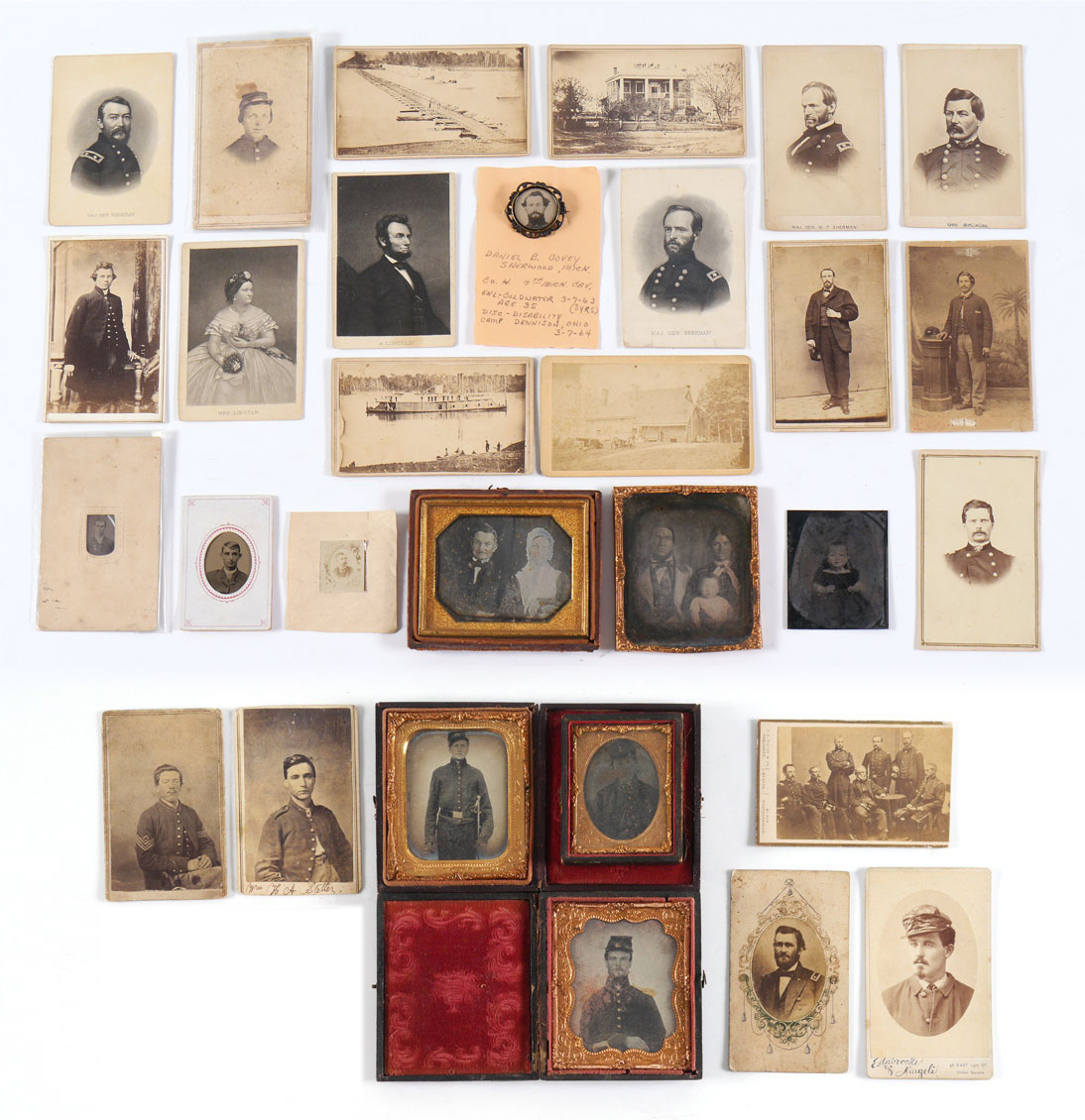 Appraisal: COLLECTION OF CIVIL WAR ERA PHOTOGRAPHS An assembled collection to