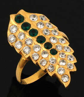 Appraisal: CT GOLD RING SET WITH SYNTHETIC EMERALDS AND SAPPHIRES