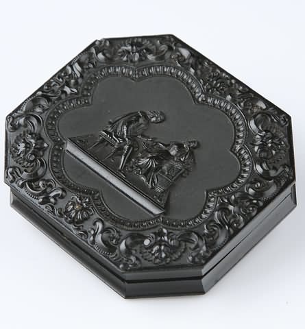 Appraisal: Sixth plate octagonal union case The Chess Players Krainik- Case