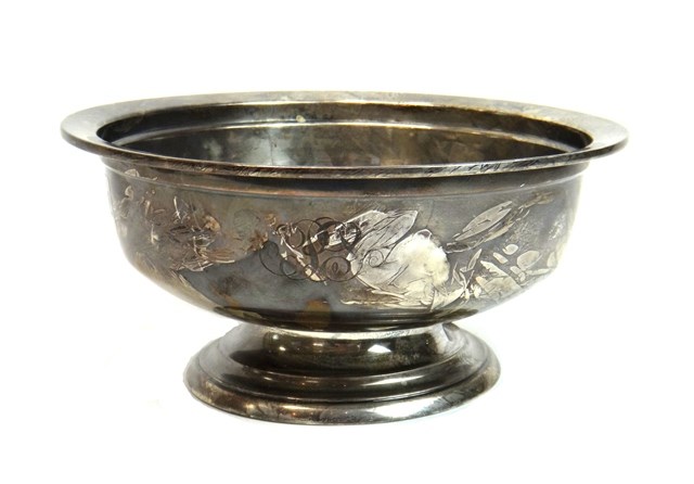 Appraisal: A Sterling silver circular pedestal bowl diameter cms detailed Sterling