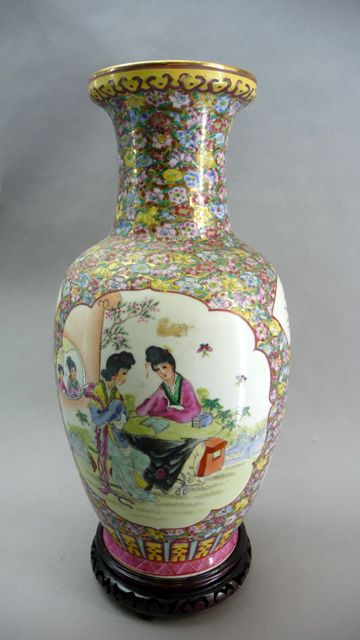 Appraisal: A Chinese baluster form vase in famille rose pallette with