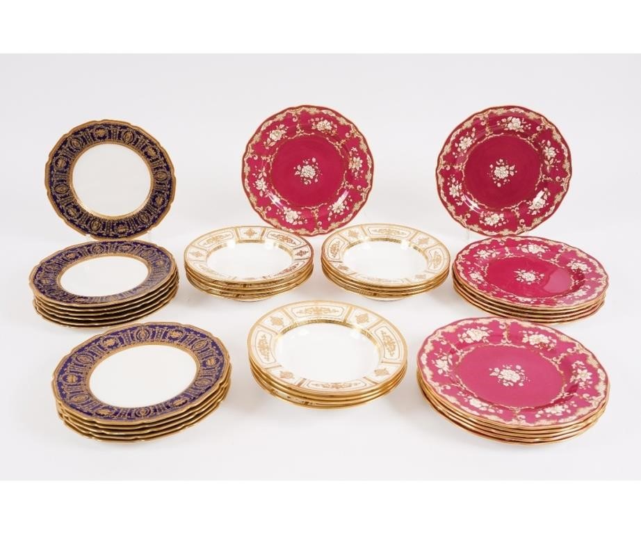 Appraisal: Twelve Spode bone china dessert plates red with white and