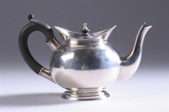 Appraisal: VICTORIAN SILVER TEAPOT WA Chester Plain body with bead trim