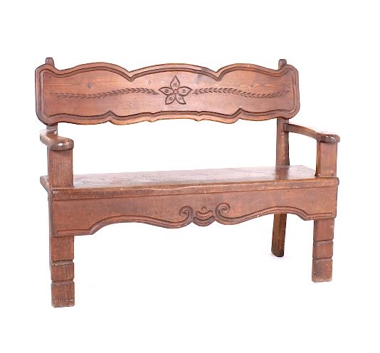 Appraisal: Habersham Plantation Country Style Pine Bench Offered for auction is