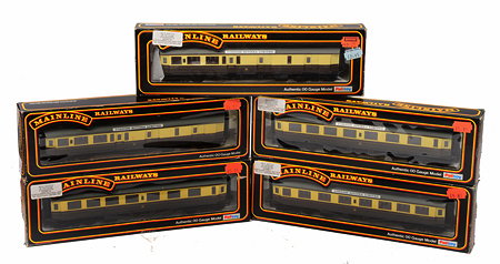 Appraisal: A QUANTITY OF MAINLINE RAILWAYS 'OO' GAUGE ROLLING STOCK consisting