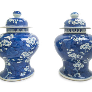 Appraisal: A Pair of Chinese Blue and White Porcelain 'Ice Crackle