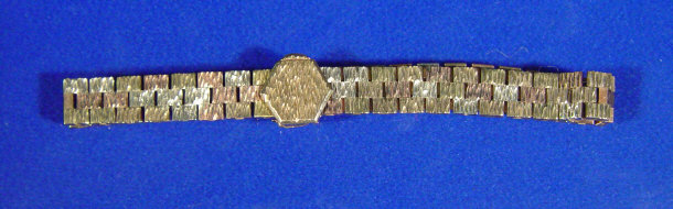 Appraisal: Ladies two-tone ct gold bracelet