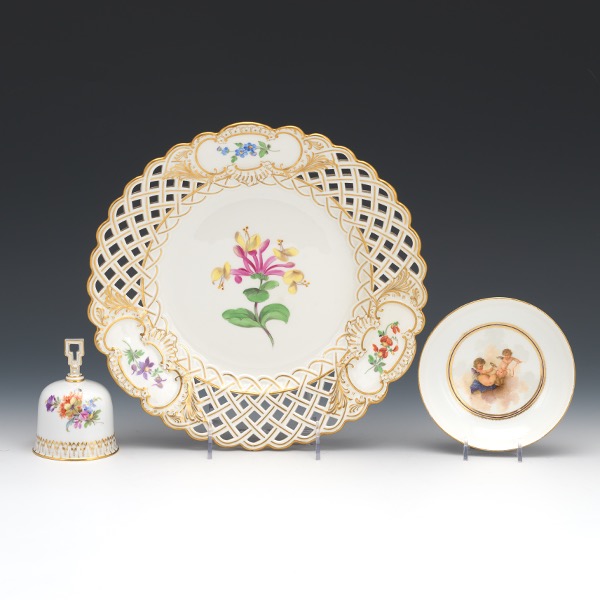 Appraisal: MEISSEN RETICULATED CENTREPIECE PLATTER BUTLER BELL AND SMALL BOWL Including