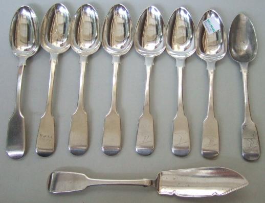 Appraisal: Four silver fiddle pattern dessert spoons London four further silver