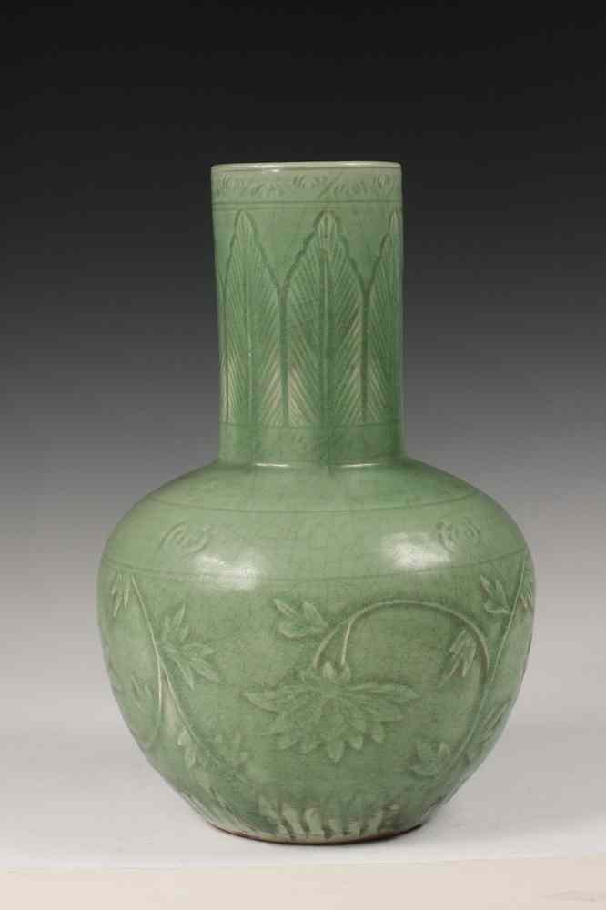 Appraisal: CHINESE CELADON VASE - Ming Dynasty Large Bottle Form Longquan