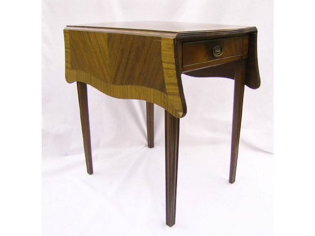 Appraisal: Mahogany Pembroke style one-drawer drop-leaf table with inlaid diamond matched