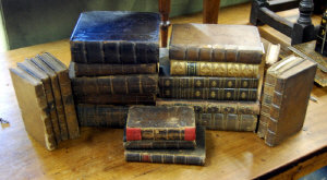 Appraisal: Twenty-two vols assorted mainly leather-bound books including 'The Canterbury Tales'