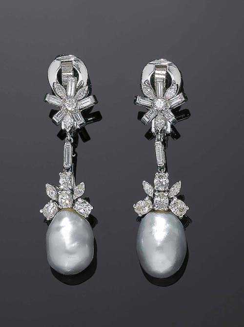 Appraisal: PEARL AND DIAMOND PENDANT EARRINGS ca White gold Elegant pendant