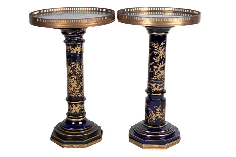 Appraisal: TWO COBALT PORCELAIN STANDSeach with circular green marble top with