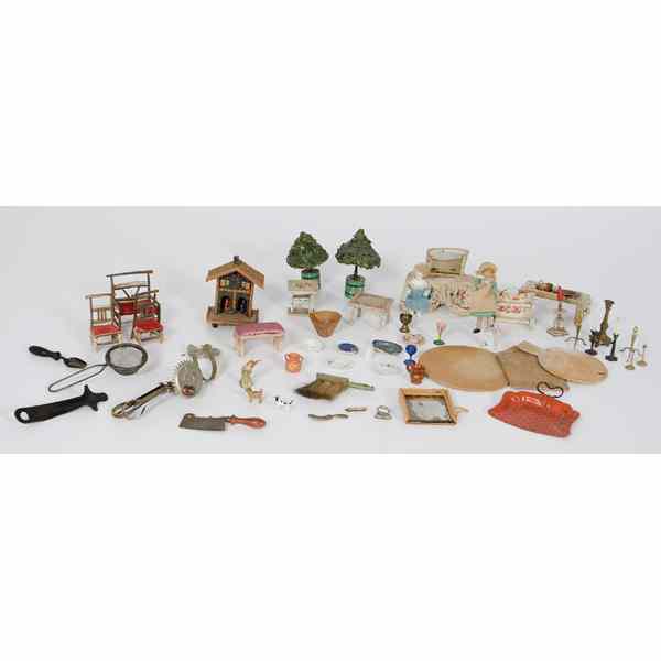 Appraisal: Doll House Furniture Collection American A large assembled group of